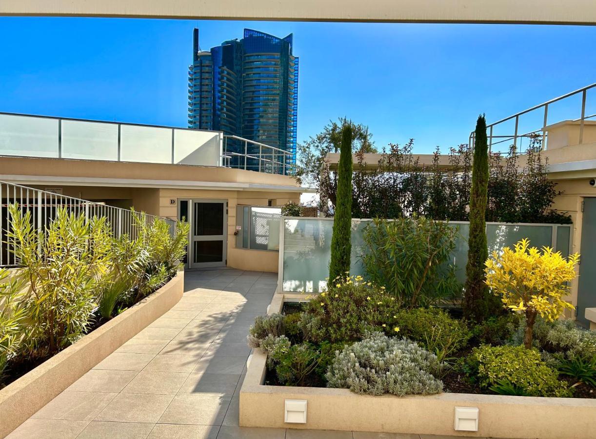 Luxueux Studio Neuf - Frontiere Monaco - Piscine - Parking Prive Exterior photo